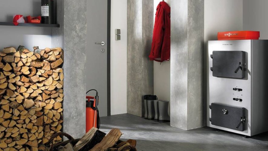 монтаж твердотопливного котла в Минске