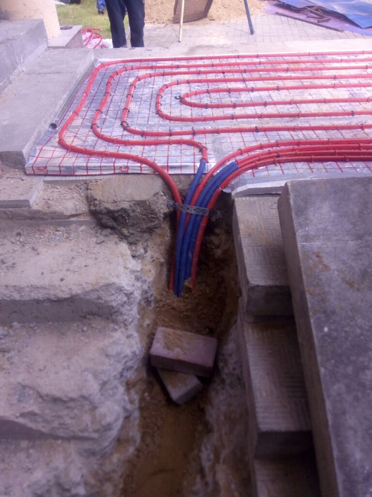 укладка водяного теплого пола санаторий Ружанский фото 0304