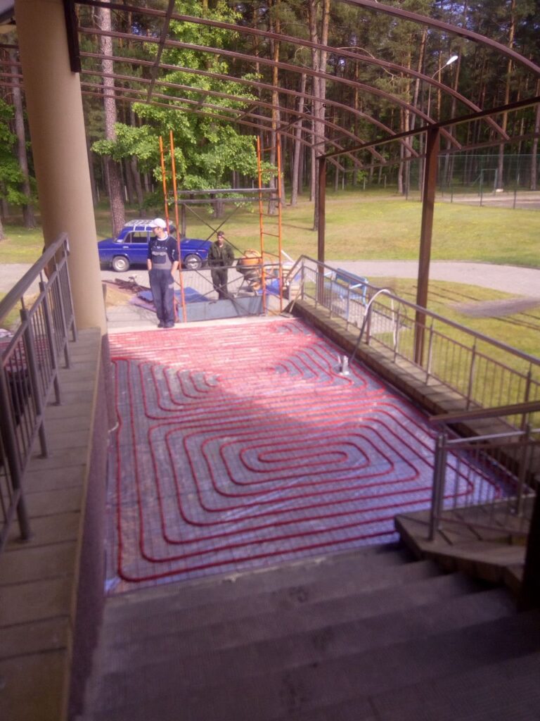 укладка водяного теплого пола санаторий Ружанский фото 0311